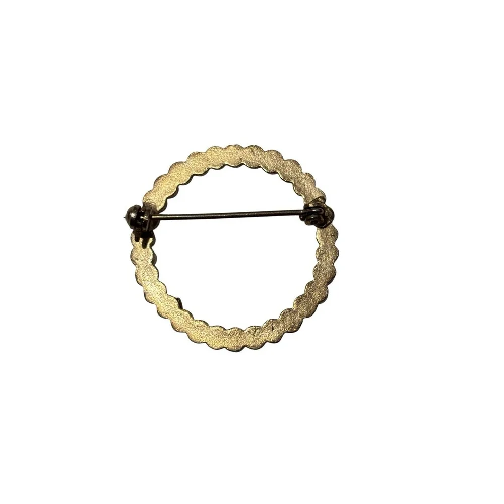 Gold Tone Micro Faux Pearl Elegant Wreath Round Brooch Pin